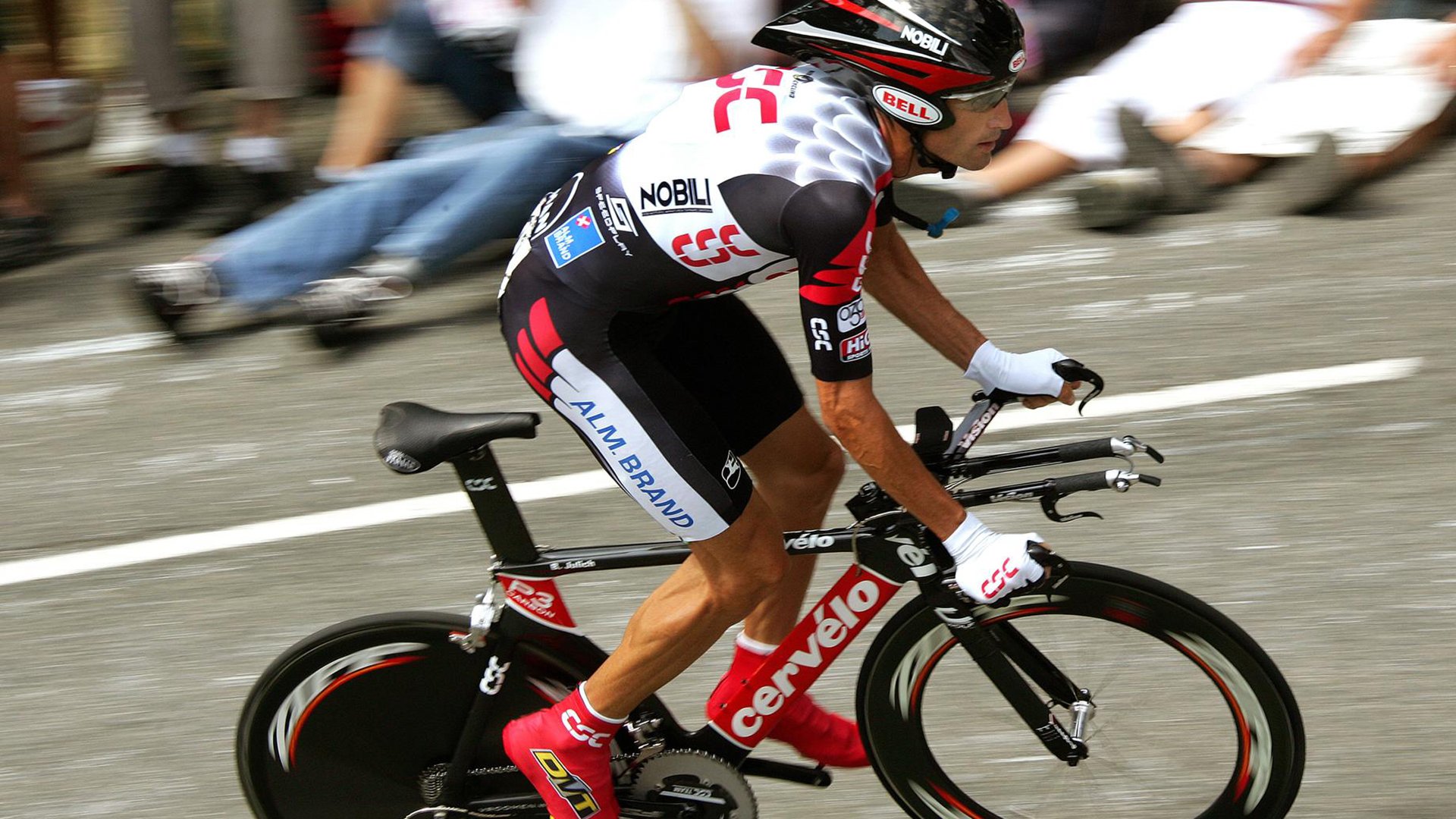 PSG未来防守战略需全面革新