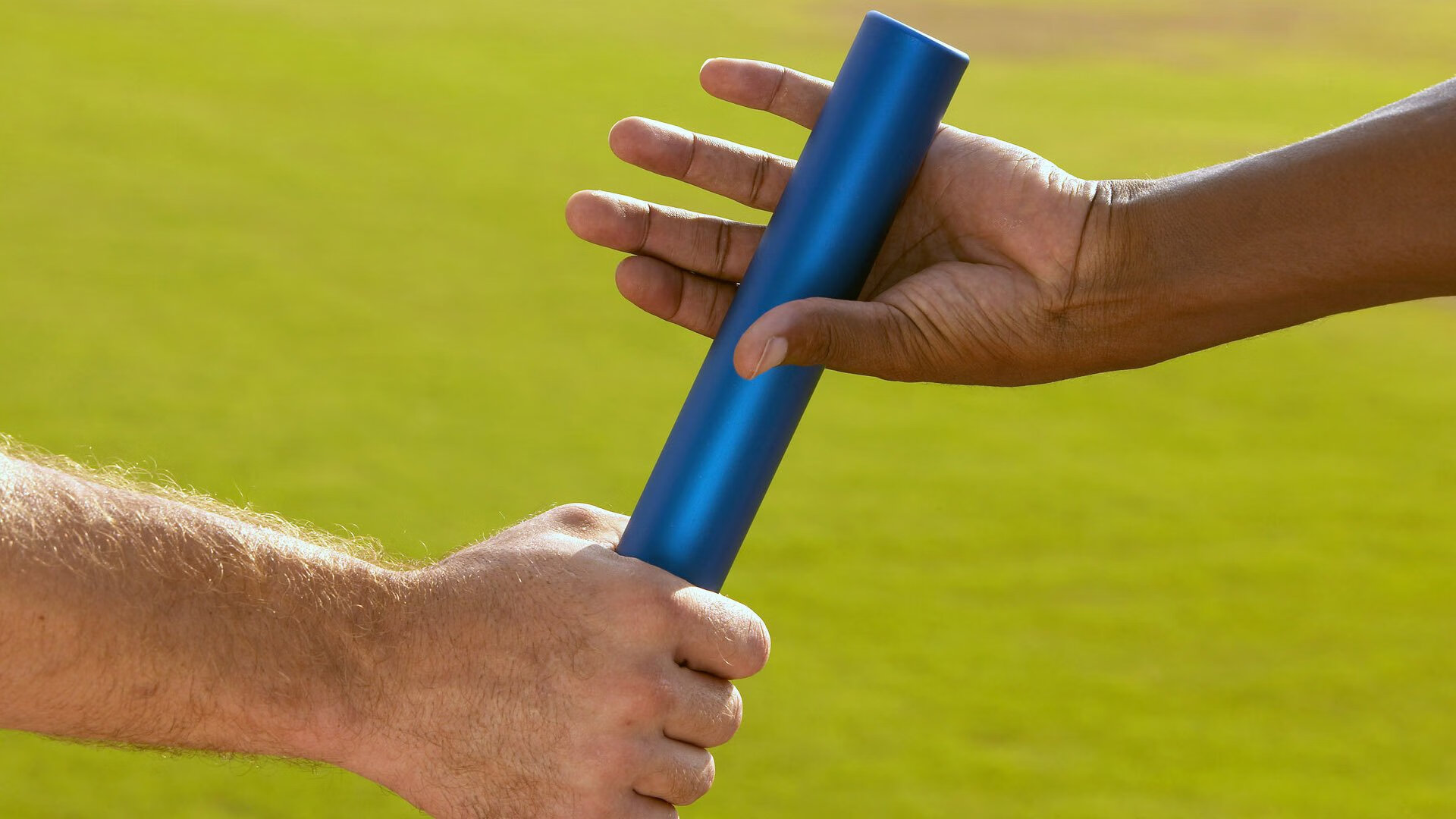 “高新体育中心沙滩排球：速度、耐力与技巧的完美展示”